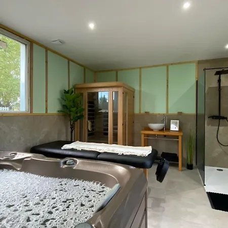 De Moulins * Cubnezais